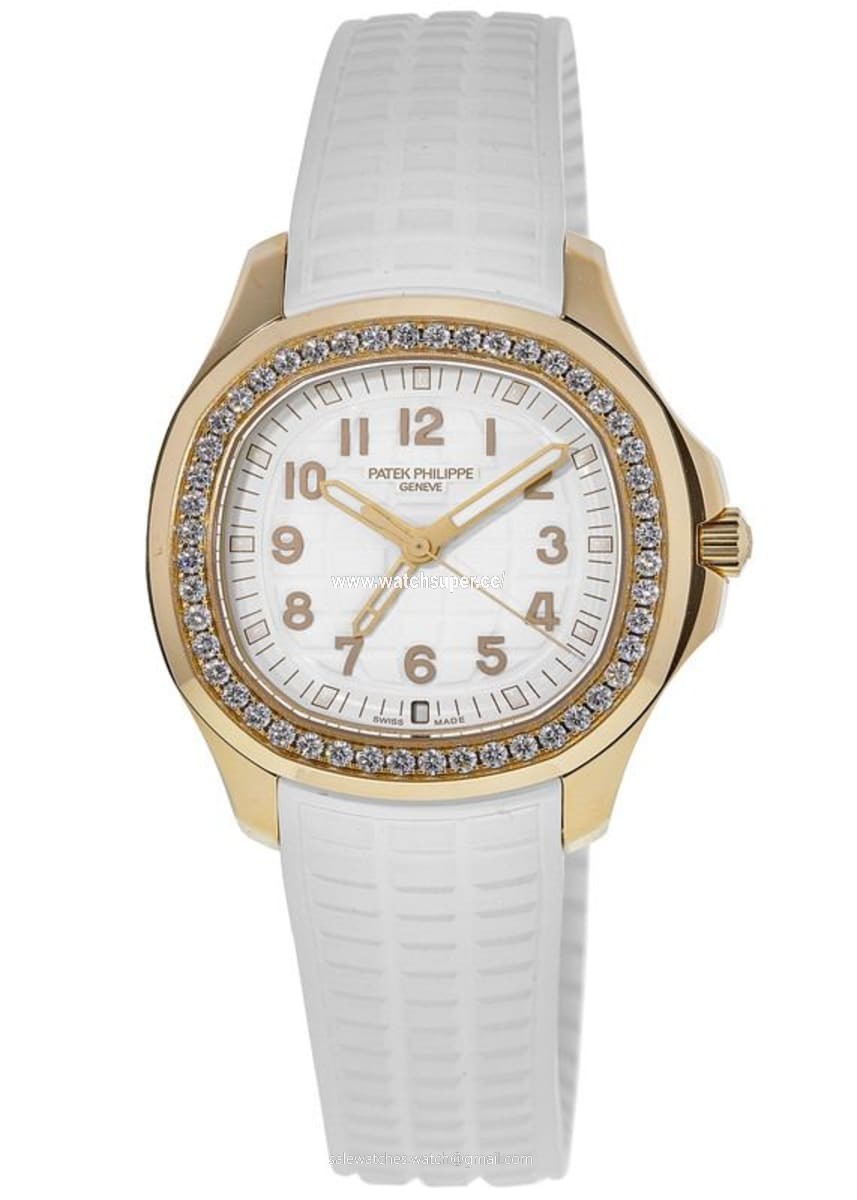 Patek Philippe Aquanaut 5269/200R-001 Rose Gold 1