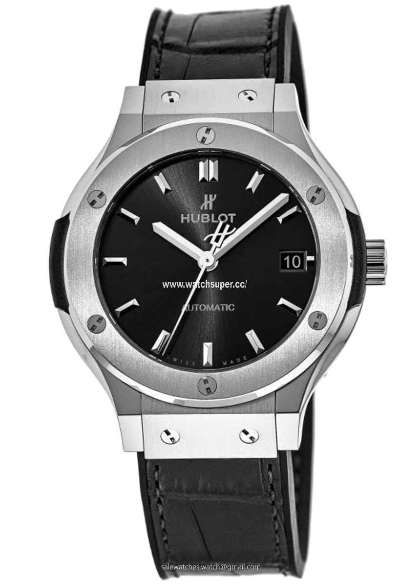 Hublot Classic Fusion Automatic 565.NX.1470.LR Titanium 1