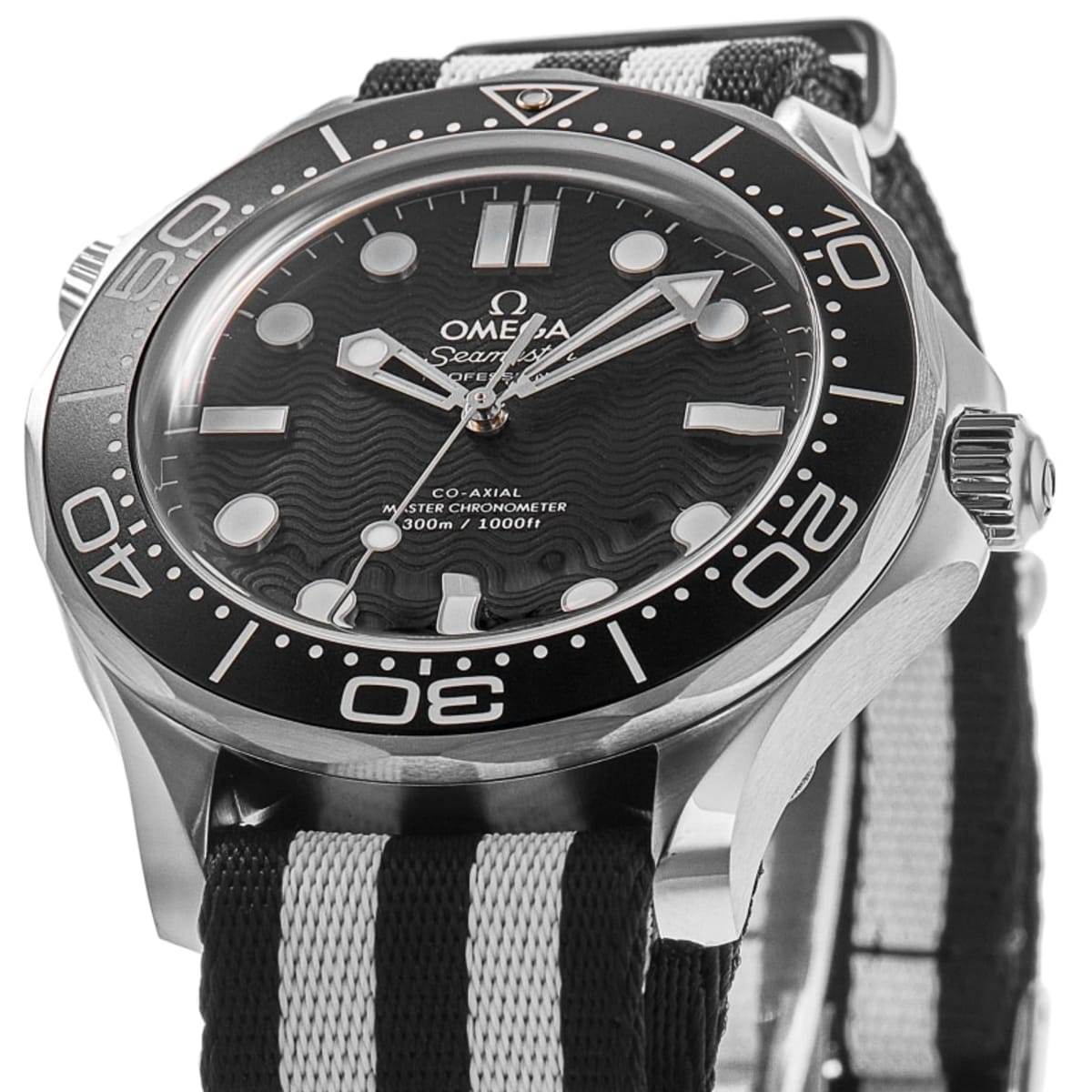 Omega Seamaster 300 210.32.42.20.01.005 Stainless Steel 2