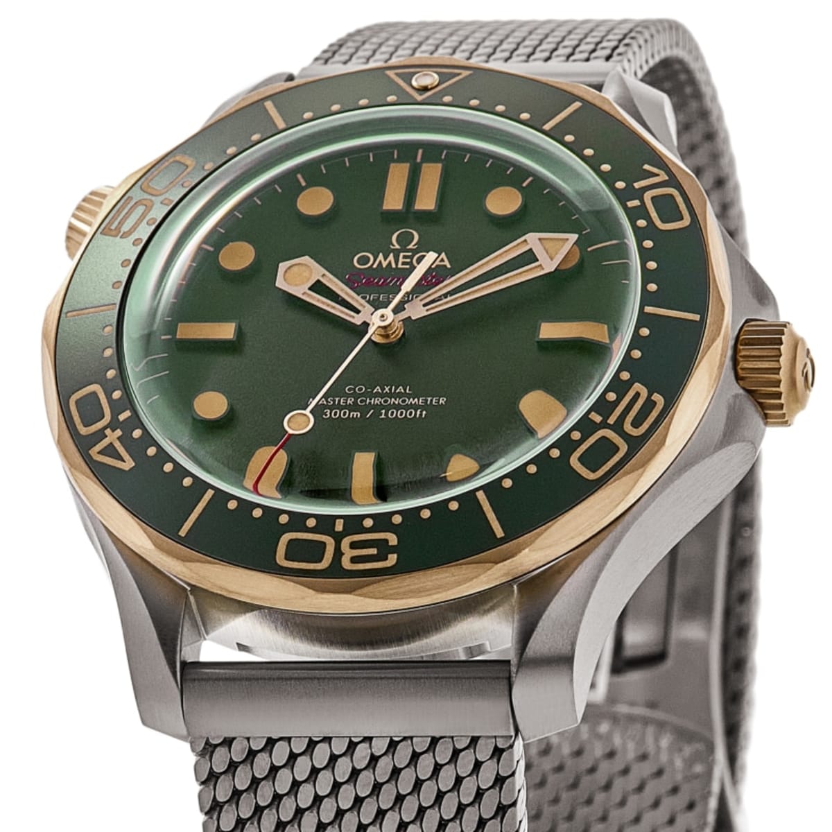 Omega Seamaster Diver 300M 210.90.42.20.10.001 Titanium 2