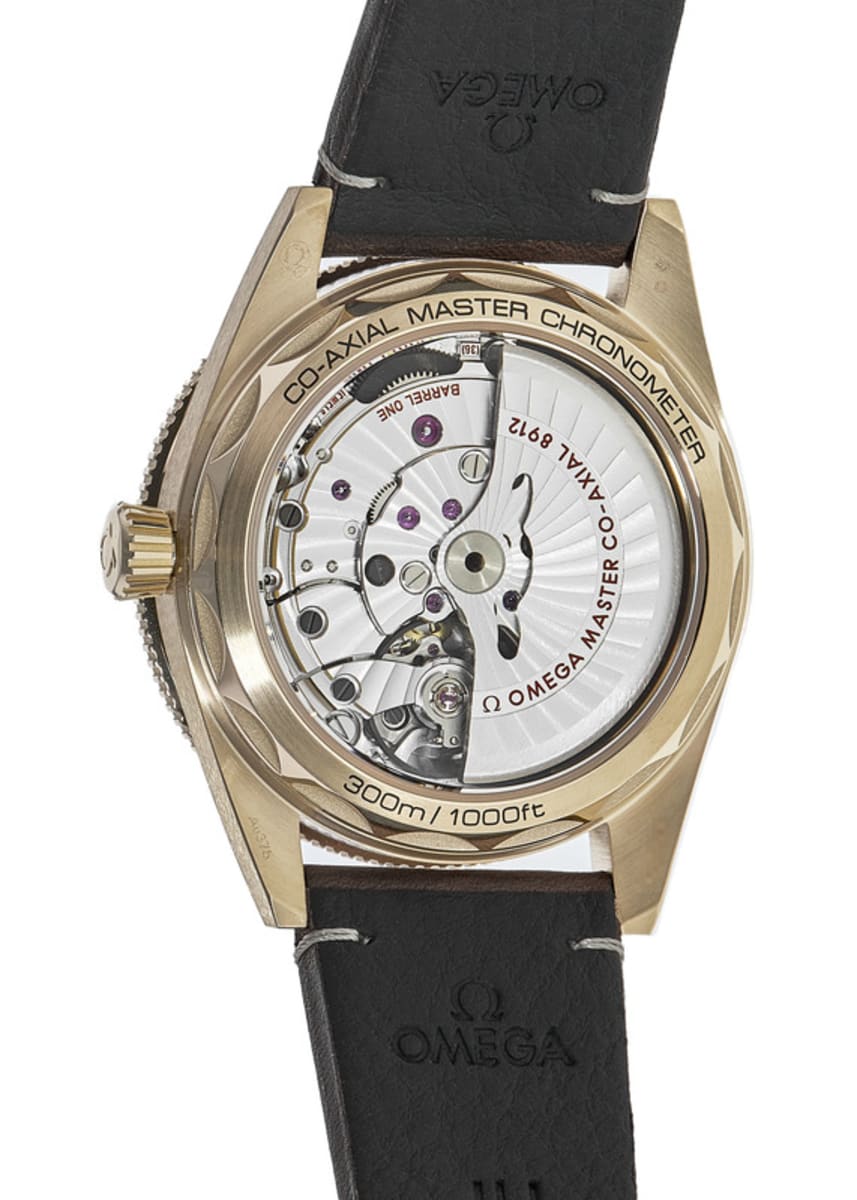 Omega Seamaster 300 234.92.41.21.10.001 Bronze 2