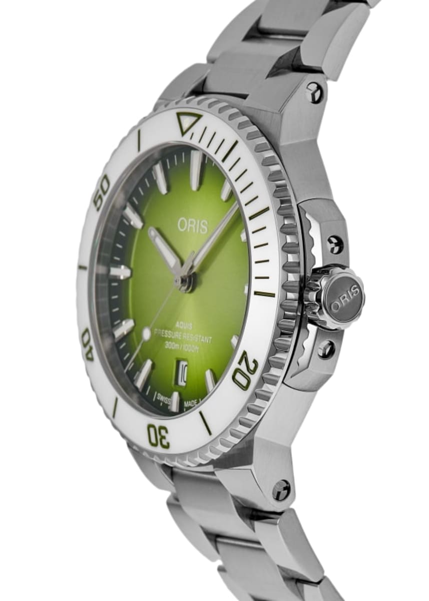 Oris Aquis Date 01 733 7787 4137-07 8 22 04PEB Stainless Steel 3
