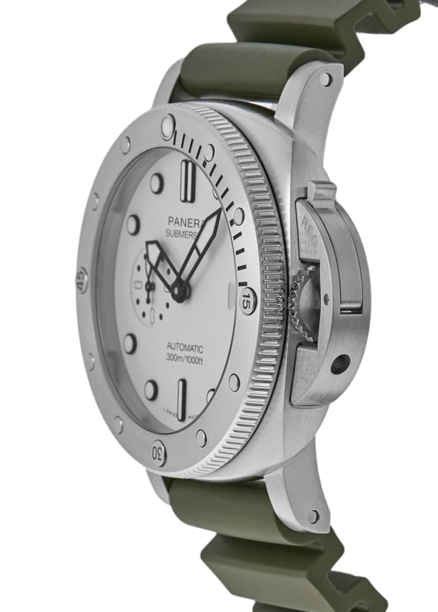 Panerai Submersible PAM01595 Stainless Steel 3