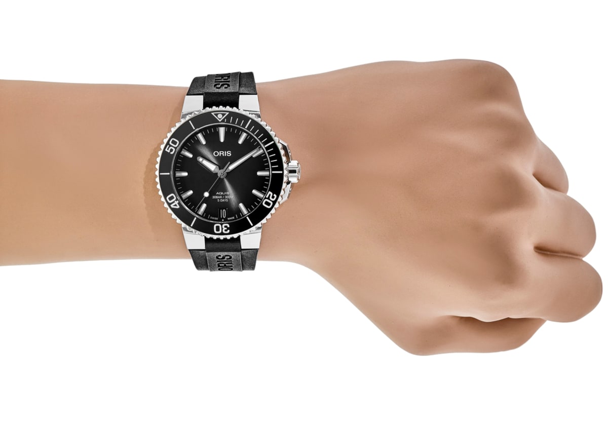 Oris Aquis Date 01 400 7769 4154-07 4 22 74FC Stainless Steel 4