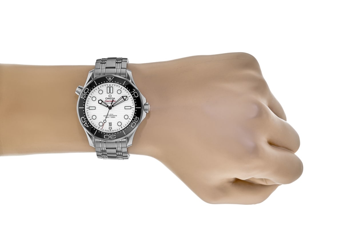 Omega Seamaster Diver 300M 210.30.42.20.04.001 Stainless Steel 4