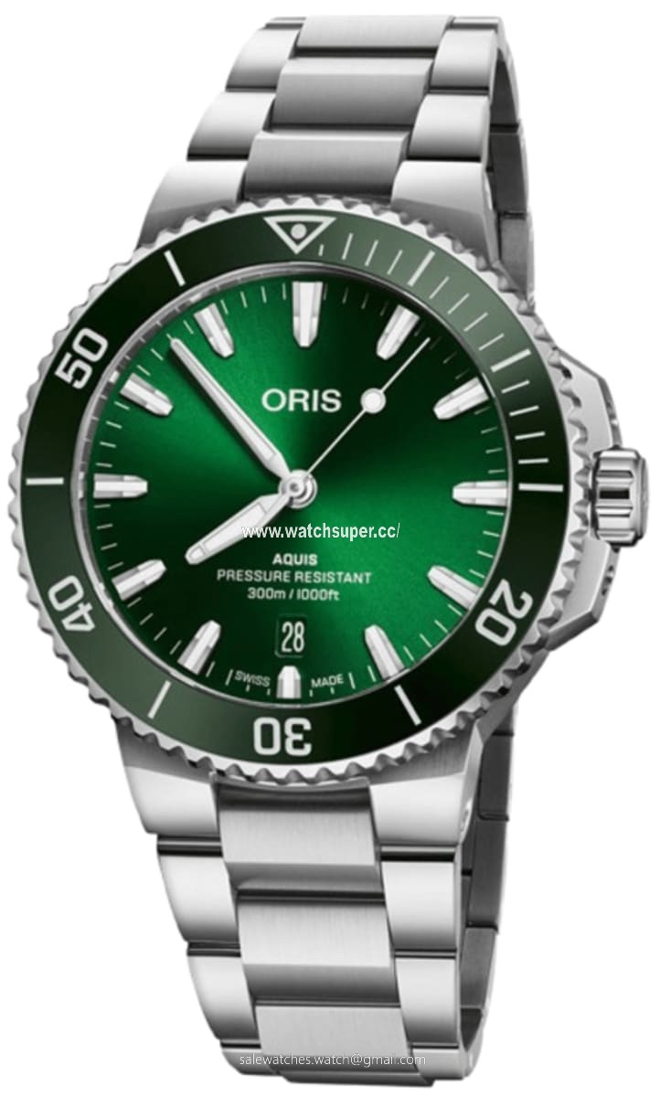 Oris Aquis Date 01 733 7787 4157-07 8 22 04PEB Stainless Steel Watch